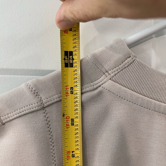 Athleta Seasoft Tank Sweatshirt Size Small Abalone Gray Tan Soft Top Athleisure - Picture 5 of 7